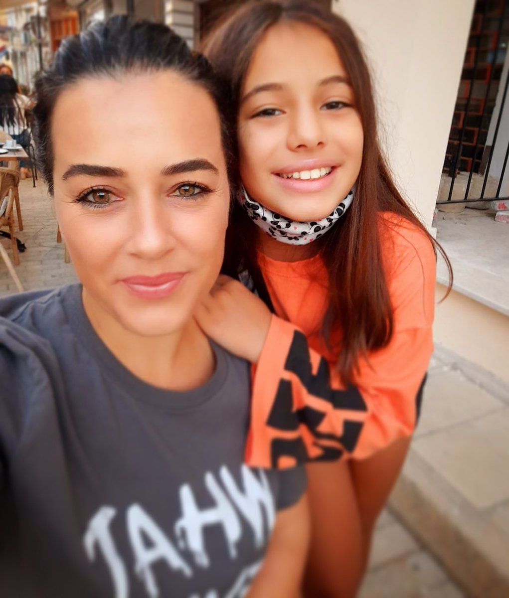 rusenkarakaya's tweet photo. İki gün ayrı kalsam özlediğim Selin'im.. İki ay geçmiş! Sensiz nasıl yaşarık annem biz, bu acıyla nasıl yaşanır!...                                                                                                #isiascinayetindeikiay #isiasortakdavamız https://t.co/KonaV5oNSc