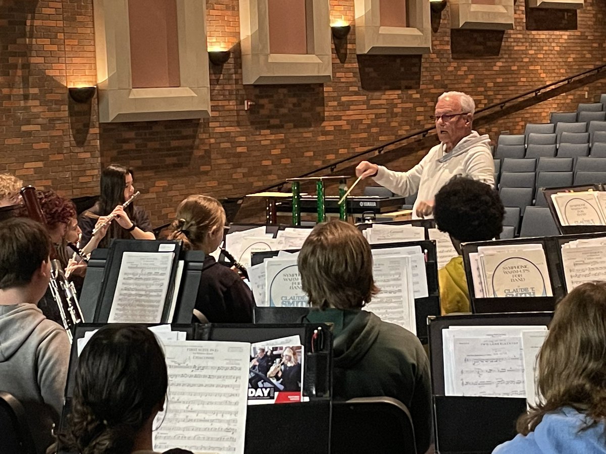 p_sulliva's tweet photo. Mr. Rich Hadfield rehearsed Holst’s First Suite with the band this morning. Rich was the band director at Rock Bridge from 1980-2001. We are celebrating 50 years of Rock Bridge this year and bringing back some previous directors to guest conduct.@RBHSbruinband @cpsfinearts https://t.co/GcXDwP6myf