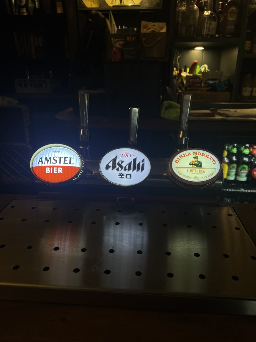 Actually in disbelief, missus’ dad has taken me to a pub in the middle of nowhere and they have this as the 3 pint selection. Unbelievable scenes for a town with 500 population.