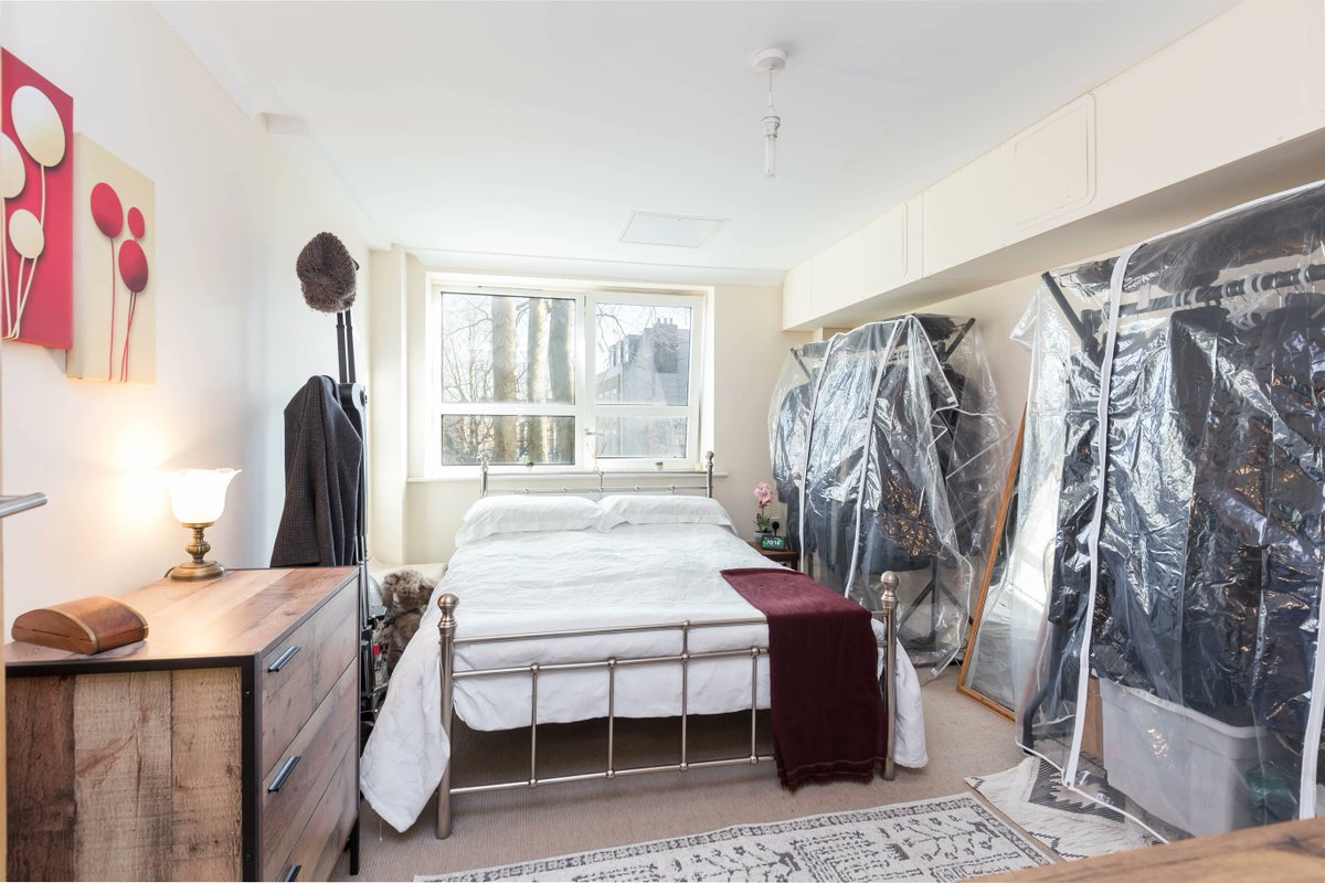 GJamesProperty's tweet image. #ForSale: Beautiful #1bed #Leasehold #apartment in a #Peckham #SE15 1930s art deco factory

Shared ownership at 45%, #Londonskyline, #roofterrace &amp;amp; more!

Call to view: 02077324330

Info here:
garethjames.com/property/peckh… 

#onebed #LondonProperty #southwark #spring2023 #flat #easter