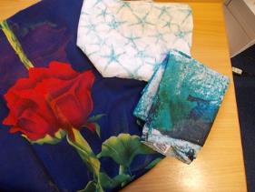 BumblebeeAuctns's tweet photo. UK Police Auction - Selection of 3 scarvesSelection of 3 scarveshttps://t.co/XJCZdw3TiR https://t.co/es1xPcpc6l