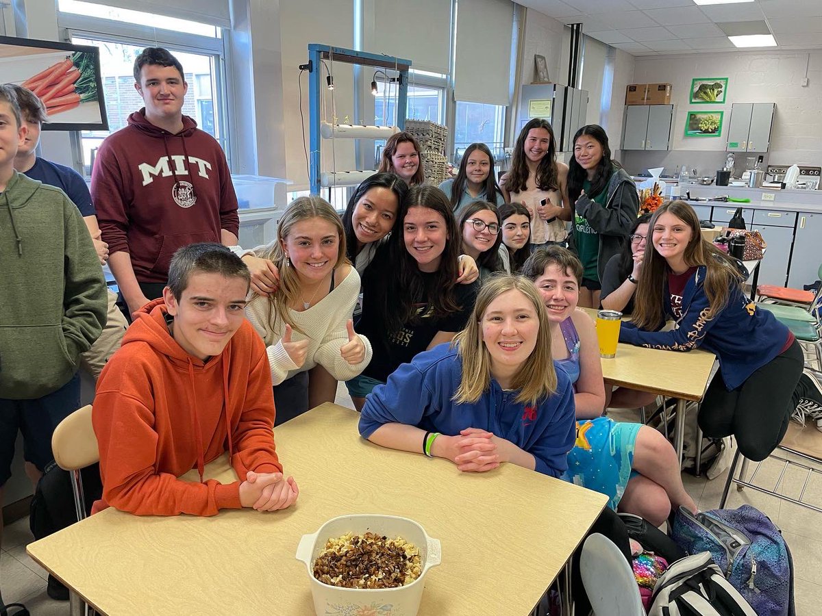 HaddonTwpGerman's tweet photo. We revived a tradition in German 3 today!  For the first time since before the pandemic, German 3 students worked together to cook a batch of a traditional Bavarian dish called Käsespätzle.  Guten Appetit! https://t.co/Jdq8Im5fxt