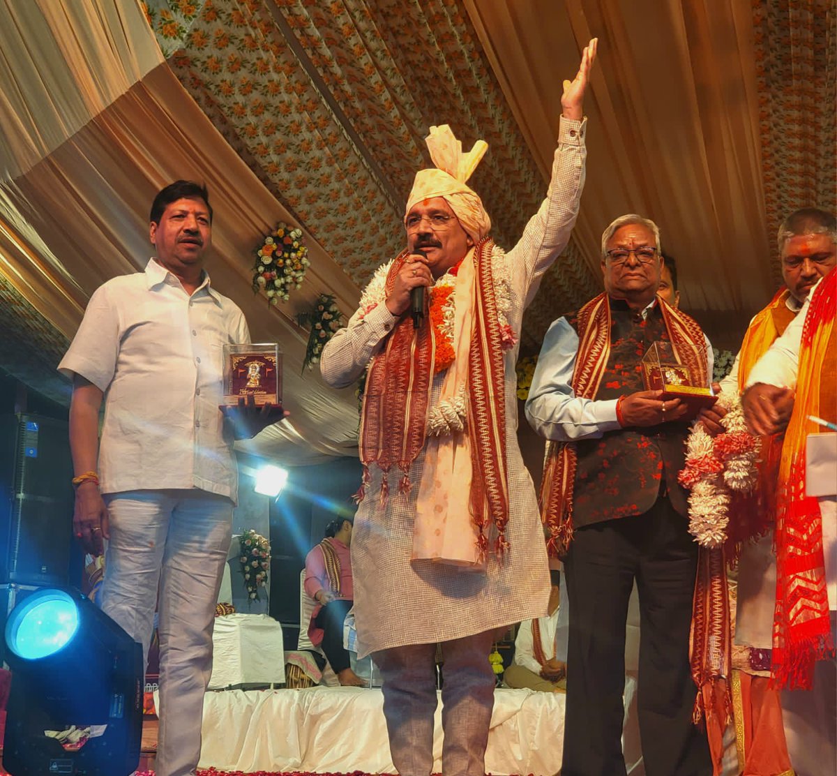 Virendraa Sachdeva tweet media