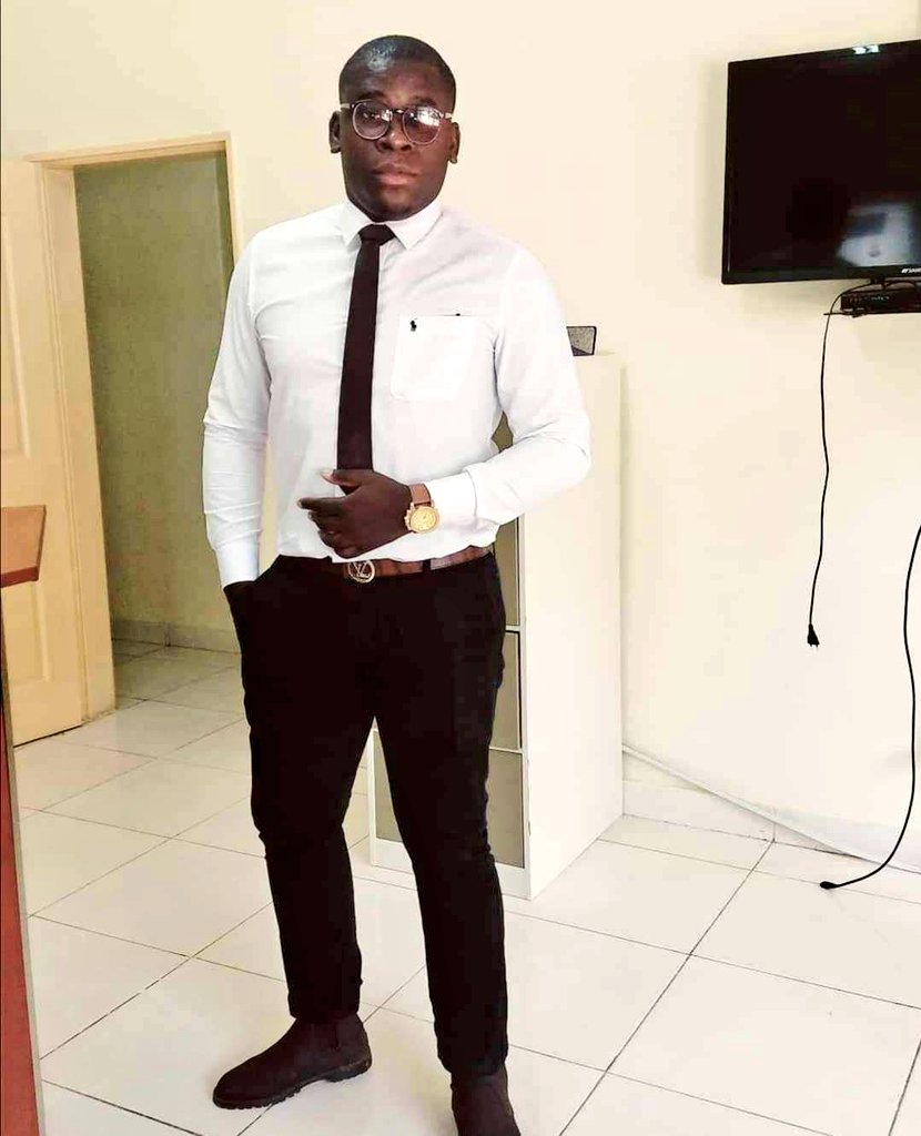 Tipsy_CSonda's tweet photo. 6 Foot 30 Fine Dzaddy😎
These things, it's to self hype🤭😏
Might take it down when I am sober ionno
#CoolNerd https://t.co/HzksENqmSK