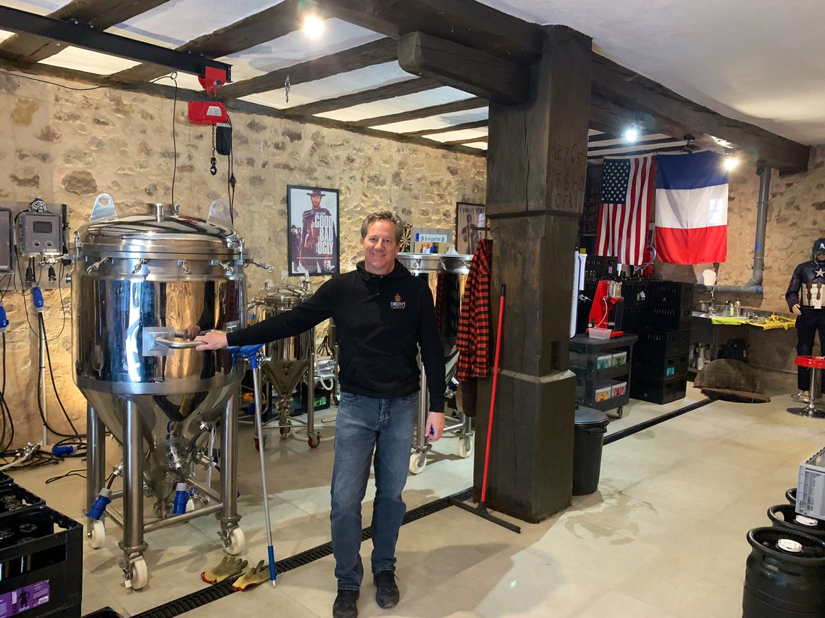 bartlebeer's tweet photo. Timothy’s Alsace-American microbrewery in touristy Eguisheim. Featuring the jeep his grandfather landed in Normandy with. No family time for tastings - will report from home how the APA/IPA/Triple/Stout/Blonde adapted to the 30 local vigneron... #Gallozythopia 🇫🇷🇺🇸 https://t.co/e0E6NXhRoa