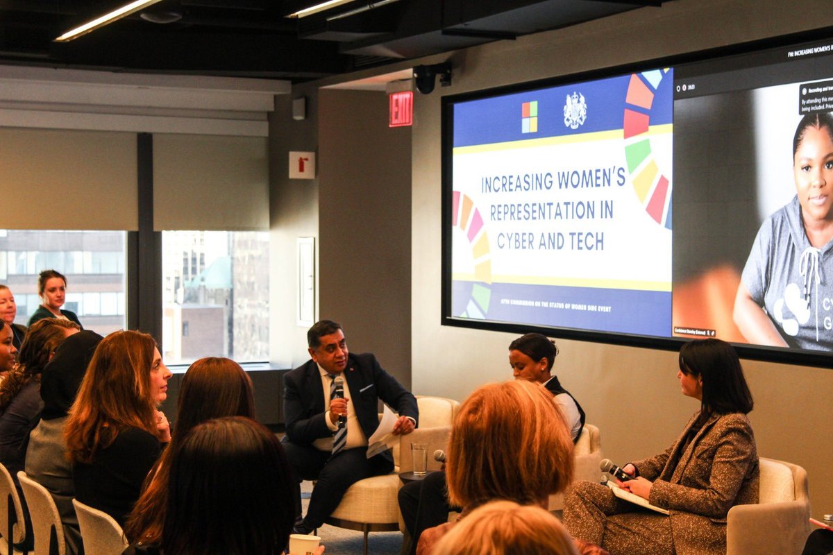 ukomandigihub's tweet image. في #يوم_المرأة_العالمي_2023، حصلت الدكتورة أمل والفاضلة وفاء، الزمالة الخليجية البريطانية للمرأة في #الأمن_السيبراني، على فرصة حضور الدورة 67 للجنة مكانة المرأة التابعة للأمم المتحدة في نيويورك🇺🇸

تحدث المؤتمر عن الابتكار والتعليم في العصر الرقمي وتحقيق المساواة بين الجنسين🇬🇧🇴🇲