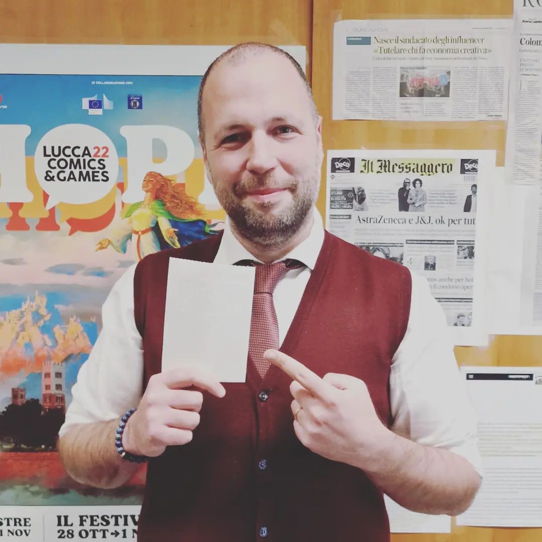 6 aprile 2023
Giornata Internazionale per lo sviluppo dello sport e della pace.

#WhiteCard è un gesto di inclusione, tolleranza e pace. 

Nella foto Jacopo Ierussi, Consigliere Responsabile Affari Legali e Delegato ai rapporti istituzionali EEF. 
 peace-sport.org