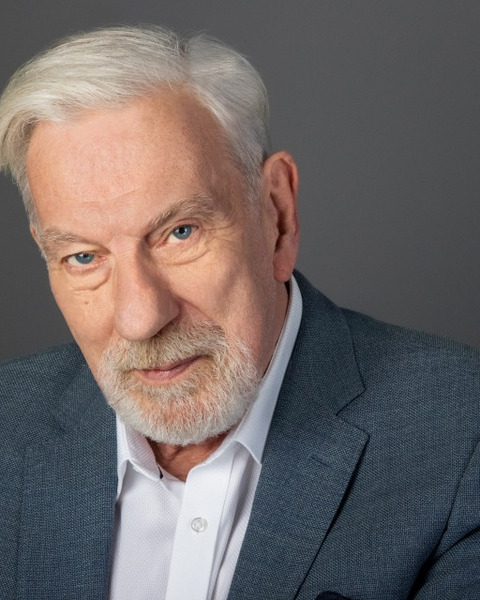 Good luck to Mihir Gandecha, Kianna Grace, Akram Arshad and Christopher Hardcastle following these exciting pencils! #BAM #BAMActors #BAMFamily