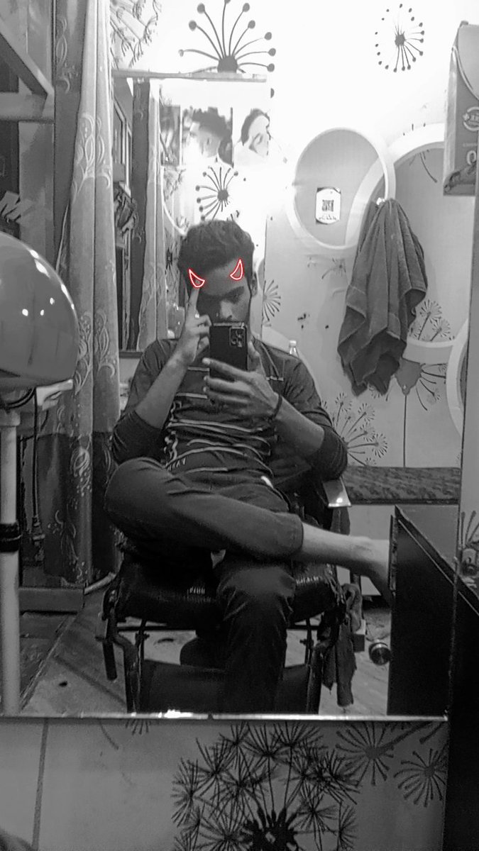 SauravK57297557's tweet image. #sauravparjapati #saurav parjapati