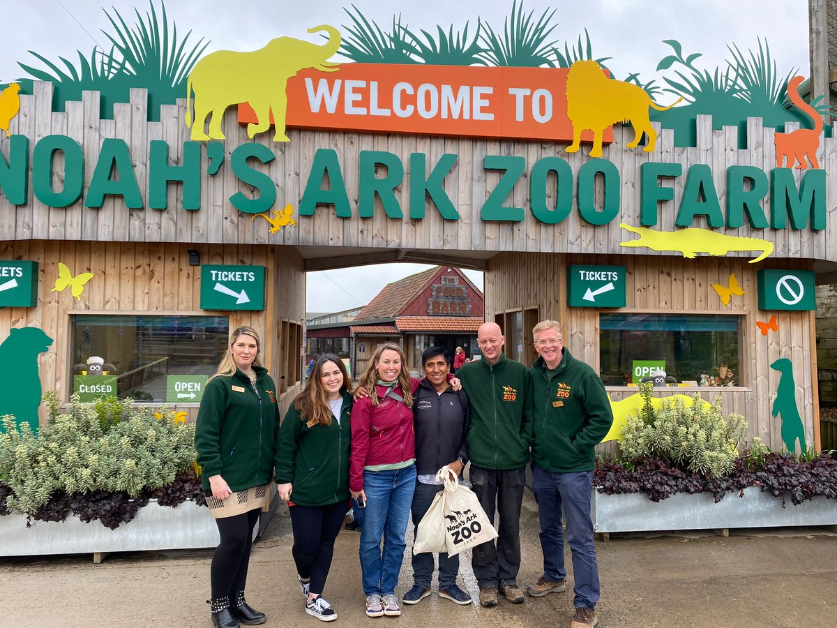 Noahs_Ark_Zoo's tweet photo. We were honoured to host members of @SpecBearPeru yesterday at Noah's Ark Zoo Farm! 🐻🌿
During their visit, the group even had the opportunity to meet our spectacled bear family 🌿🐾
#NoahsArkZooFarm #BearConservation #SpectacledBears #ConservationCharity https://t.co/fKp5FxKYI8