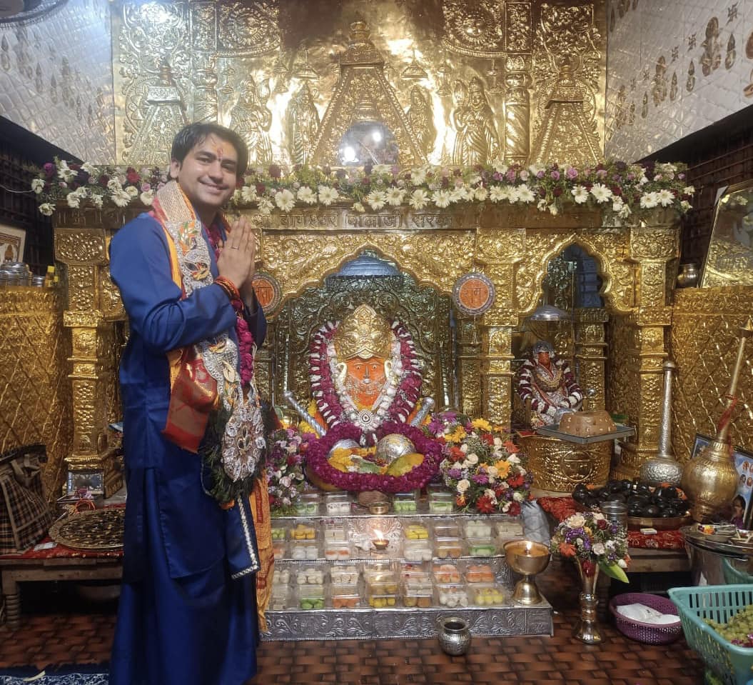 मेरा आपकी कृपा से सब काम हो रहा है करते है आप बाला जी मेरा नाम हो रहा है-पूज्य बागेश्वर धाम सरकार…बाला जी के शरण में….श्री हनुमान जन्मोत्सव के पावन अवसर पर…