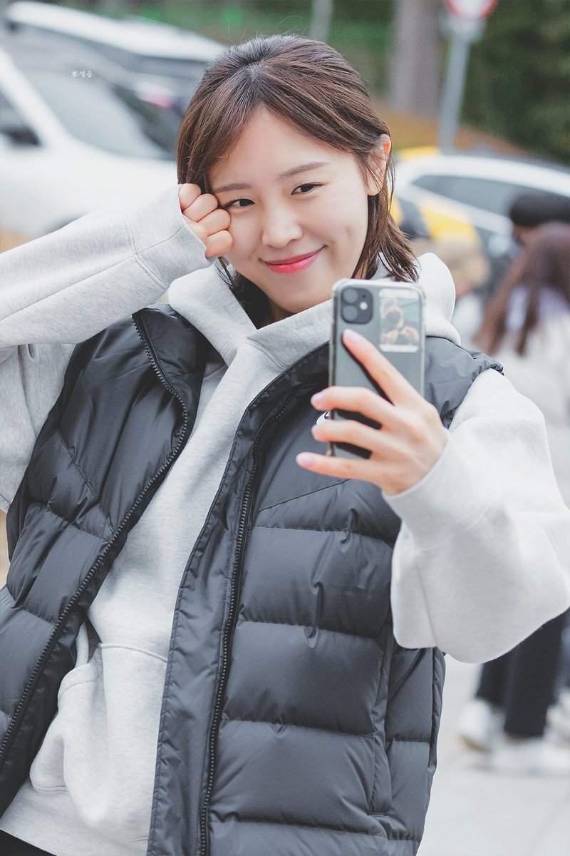 氷•얼음 tweet media