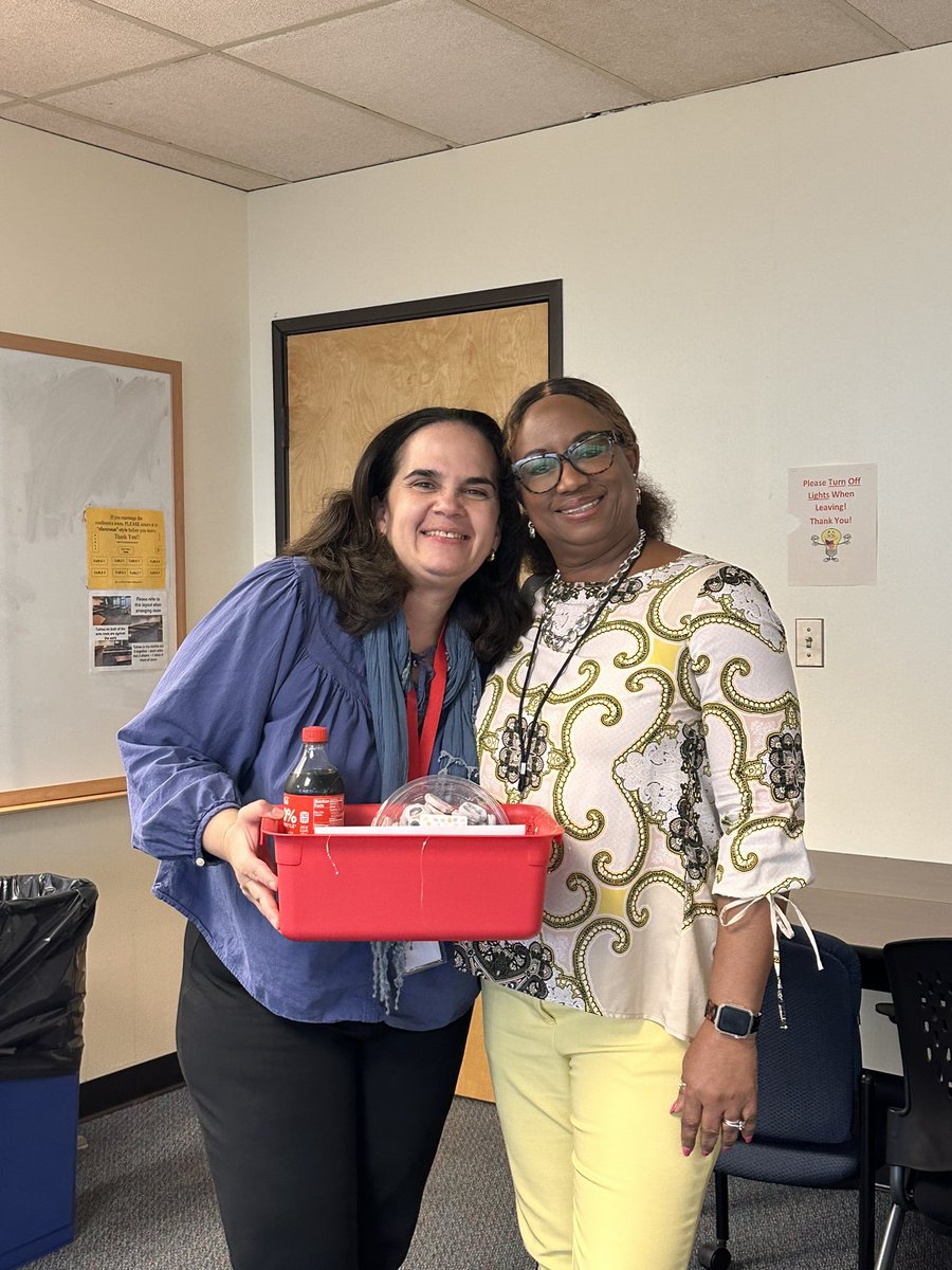 PrekIsd's tweet photo. Celebrating National Assistant Principal Week! These ladies are incredible leaders with a passion for student achievement, community service and Pre-K Partnerships. #LeadershipMatters Thank you! @DrElenaSHill @dallasschools https://t.co/V0M18O33oh