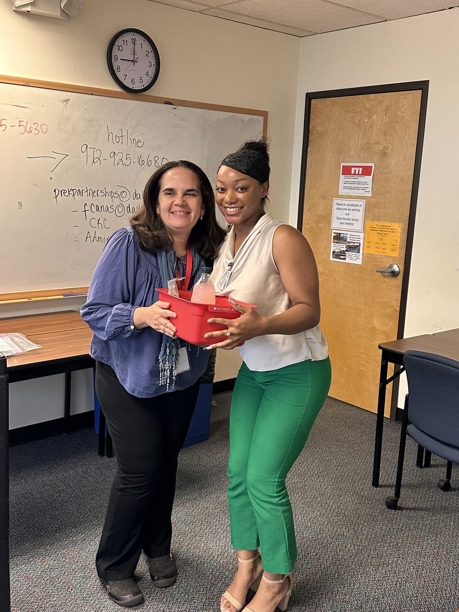 PrekIsd's tweet photo. Celebrating National Assistant Principal Week! These ladies are incredible leaders with a passion for student achievement, community service and Pre-K Partnerships. #LeadershipMatters Thank you! @DrElenaSHill @dallasschools https://t.co/V0M18O33oh