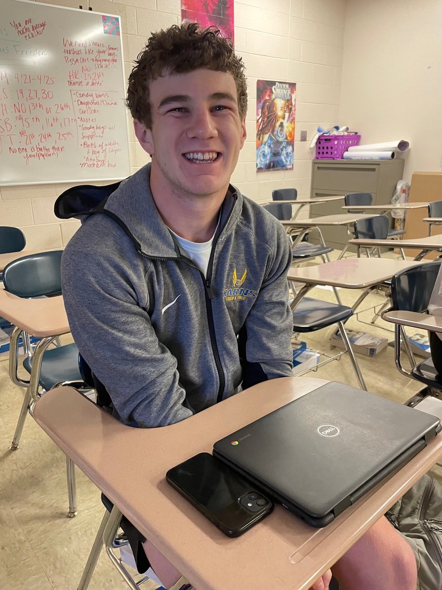 KHSCapstone's tweet photo. Tyson Taylor is researching the site fidelity of the Goliath Grouper off the coast of Southeast Florida. He is in the top decile and will be attending @UTKnoxville in the fall. https://t.co/kG2XDm64xp
