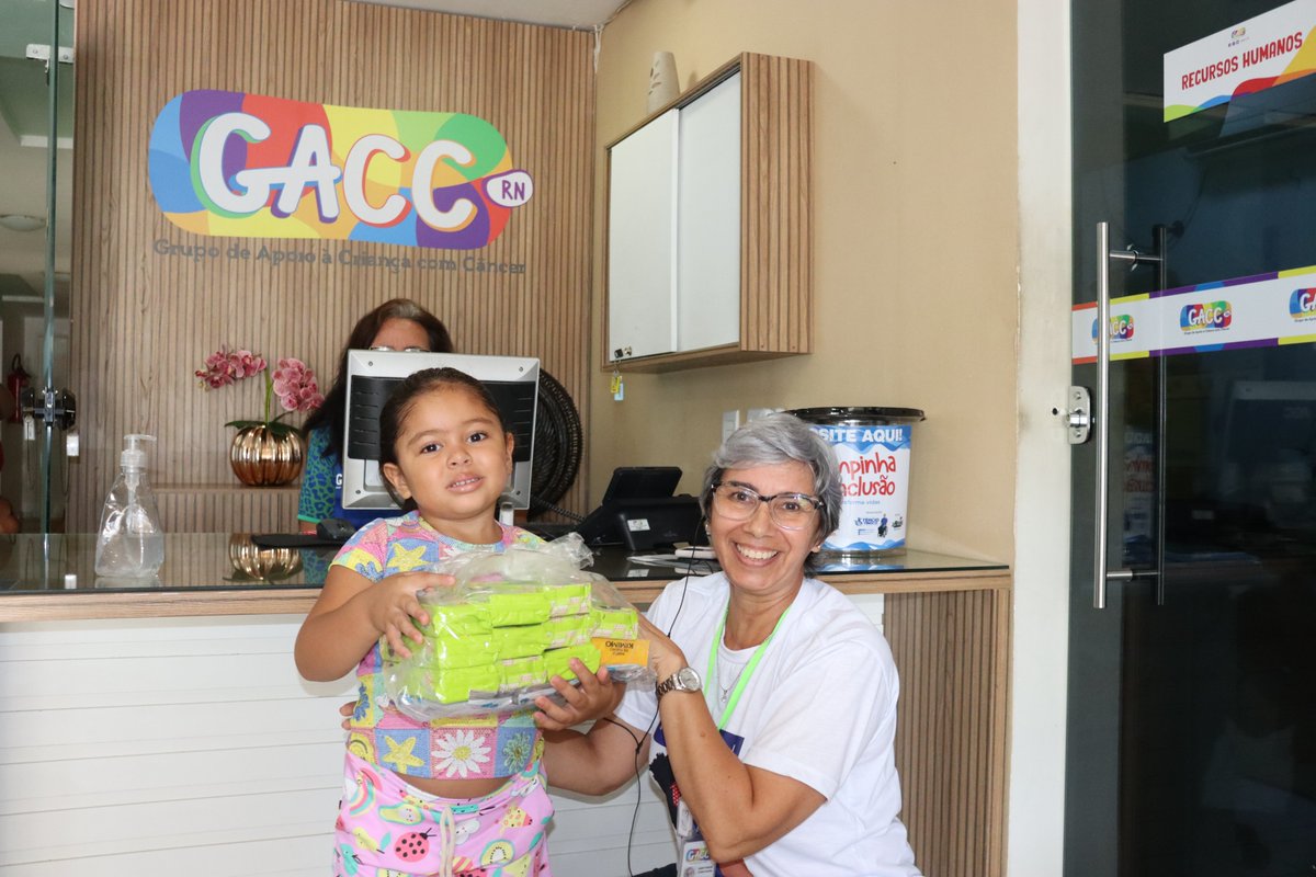 gaccrn's tweet photo. ❤🍪No dia 29/03 o GACC-RN recebeu uma doação de biscoitos e bolachas arrecadadas pelos nossos amigos da Transforma Natal, e que foram entregues às nossas crianças durante a semana.
@transformabrasil
#gaccrn #ong #transformabrasil #transformanatal #doacao #solidariedade https://t.co/VFuuJNvNLb