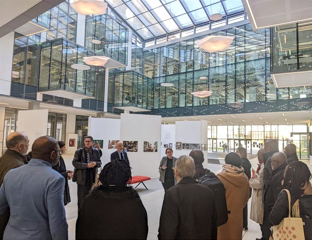 YannLorvo's tweet photo. Merci @CampusCondorcet, référence en 🇨🇵 pour les sciences humaines et sociales, pour l'accueil de la délégation 🇨🇲  @MINRESI_CM,  @MinesupCmr @IFCameroun @FRauCameroun. La rencontre entre chercheurs a souligné l'ambition commune de former une nouvelle génération d’#africanistes https://t.co/Ou6aP6FiZp