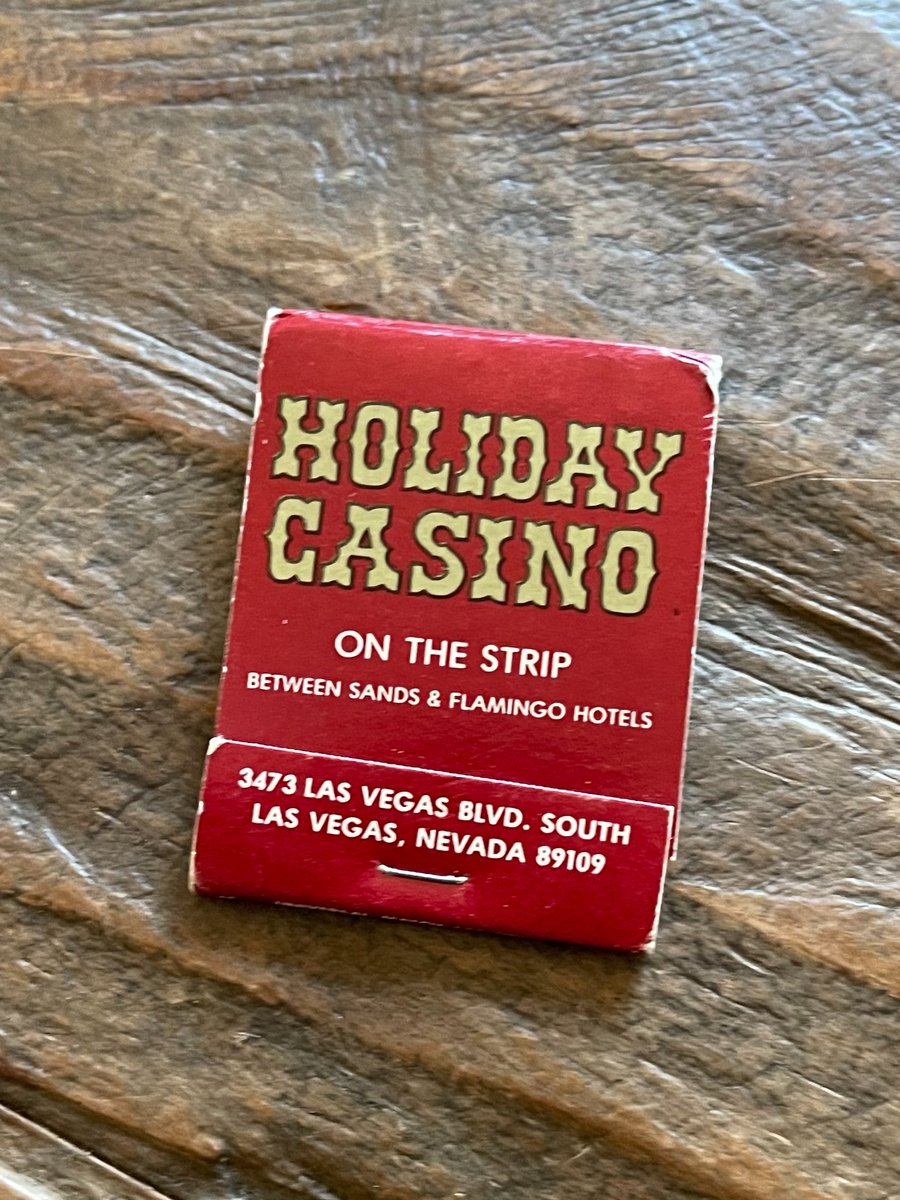 99Matchbooks's tweet photo. Now a trip down memory lane to the early 1980s at the then not so old #HolidayCasino @HolidayInn in #LasVegas.  Fantastic #Hotel on the @Vegas strip I understand it shut its doors in 1993!  
#1980s #1970s #BookMatches #Matchbooks https://t.co/PKIBHH0mqi