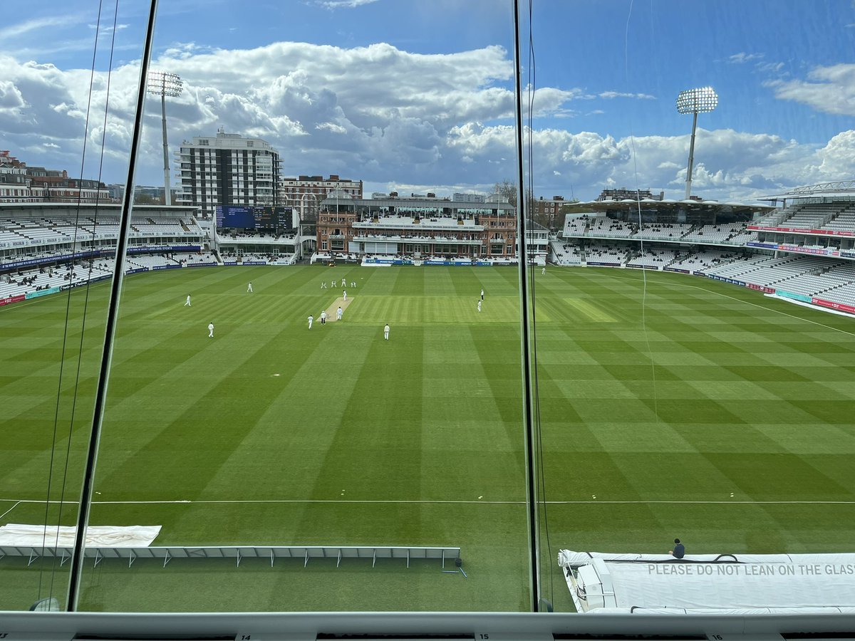 It’s the start of the cricket season, and what better place to spend a Thursday afternoon #Lords #CountyChampionship