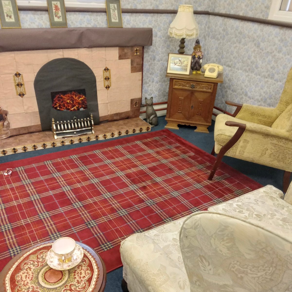 LibrariesNL's tweet photo. Have you had a chance to visit the #MemoryRoom yet at #AirdrieLib?
Transport back in time and spark memories from the past. Available during library opening hours. https://t.co/CbtnXWaYMc