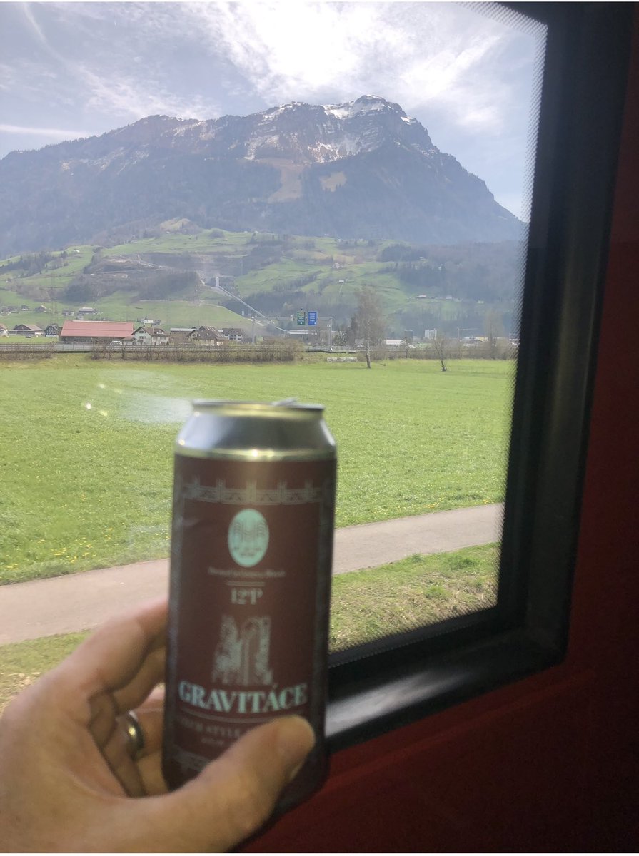 Arthistorybrew1's tweet photo. Gravitace likes to travel. Hello Switzerland! #foamfollowsfunction https://t.co/MEsyIPLRVK
