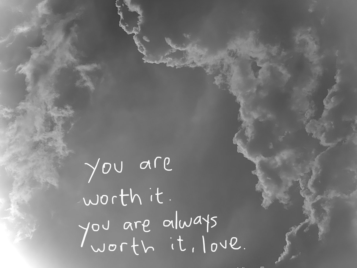 T O L 💛 (@validemotionsmo) on Twitter photo 