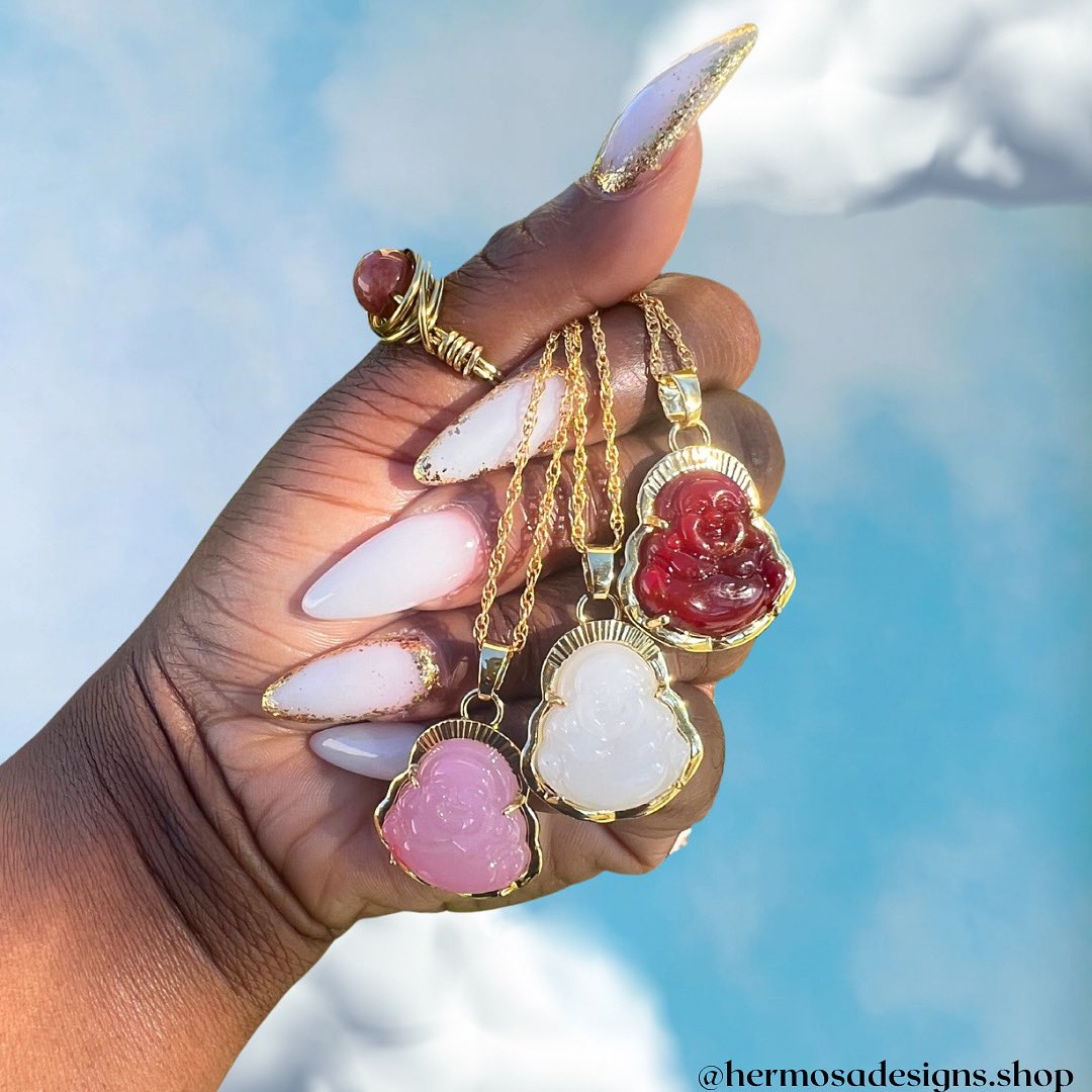 YOUR FAVORITE BEAD DEALER 📿✨ tweet media