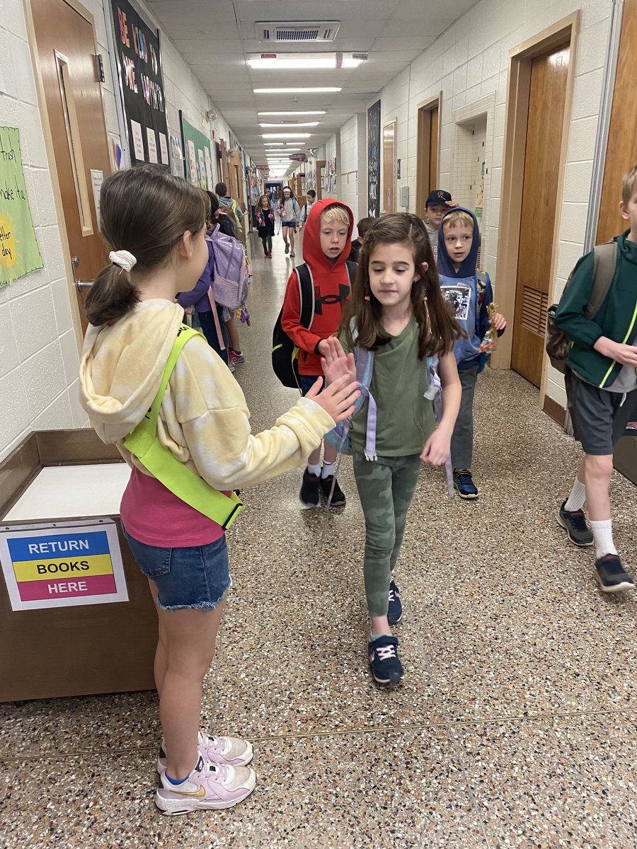 Mary Jane Custy tweet media