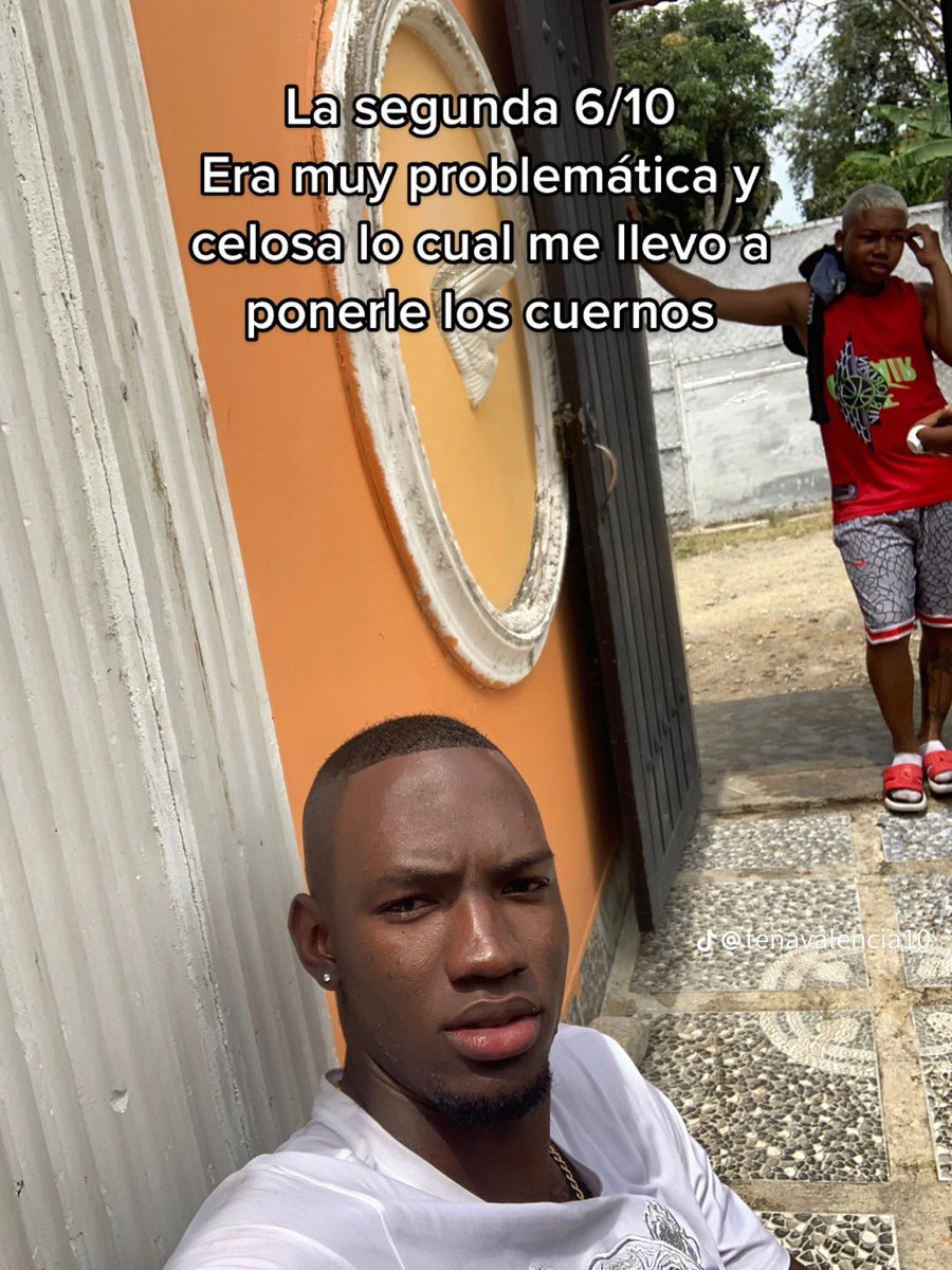 GxlDePaulinho's tweet photo. El malo de una historia mal contada. https://t.co/Mu2kuflF1N