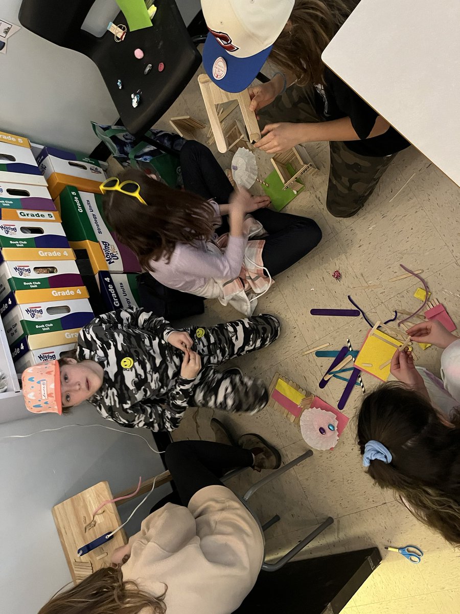 lpitman_7's tweet photo. Grade 4/5 hard at work this week constructing their Peep society as part of our Peep Exploration Challenge! So much creativity… and hot glue. @SWATigers https://t.co/mAc21HpXgi