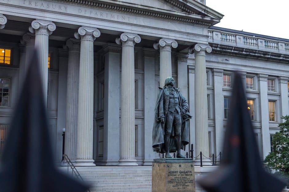 BoydWatterson's tweet photo. Weekly Market Minute 

"Long-term Treasury yields made lower highs than prior cycles despite high levels of inflation measures."

Full Article : https://t.co/DqwPCo8a7e https://t.co/sMF18h2vjB
