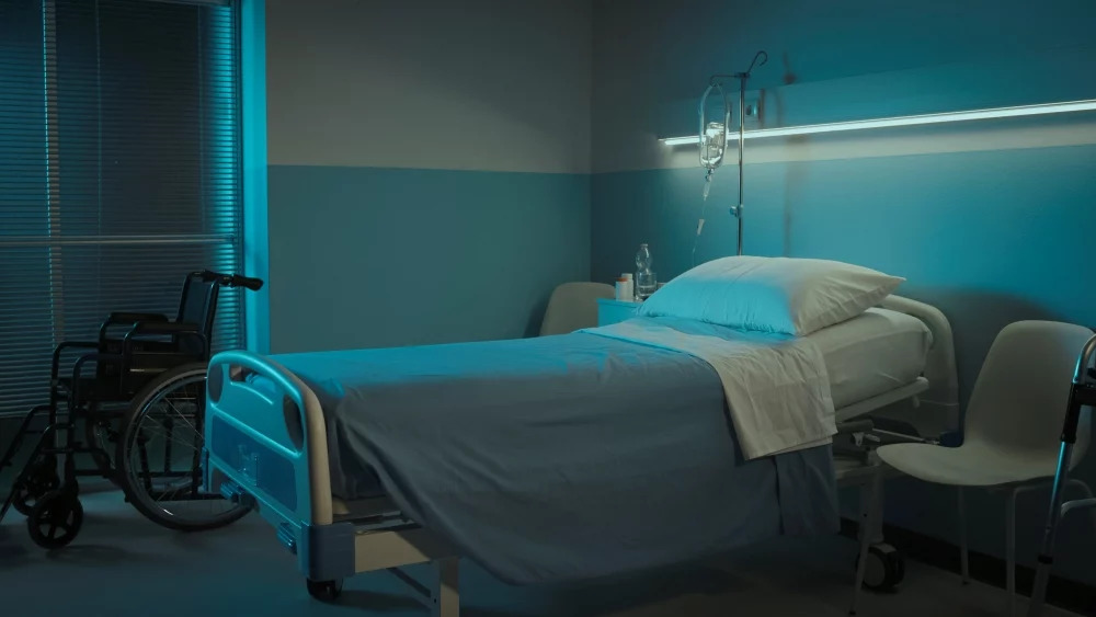 It's crucial for your #healthcare facility to have a reliable linen management system in place. That's where GenMed comes in! Read our #blog to learn more. generallinen.com/news/prevent-h…