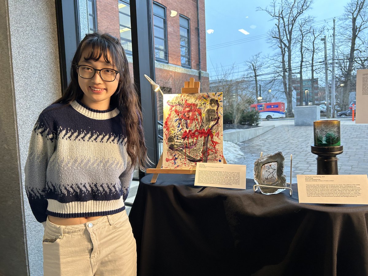 halifaxgrammar's tweet image. This week, we celebrated #GrammarArts with an exhibition of the work created by our IB Visual Art students.

#halifaxgrammar #grammarproud #IBarts #artexhibition #artists