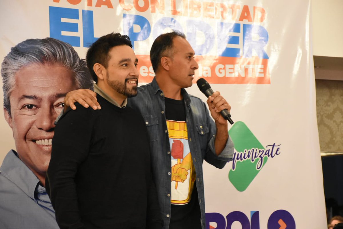JuanMarceloZu's tweet photo. 💪¡En Plottier todos unidos triunfaremos! Gracias Lucas Riquelme, vecinos y vecinas por el gran recibimiento y cariño.
#PeronistasConElRolo #neuquinizate con la #Lista41
@Rolo_Figueroa @lorebarabini @nogueiranqn @soledezapala https://t.co/TBRlDBwWWM