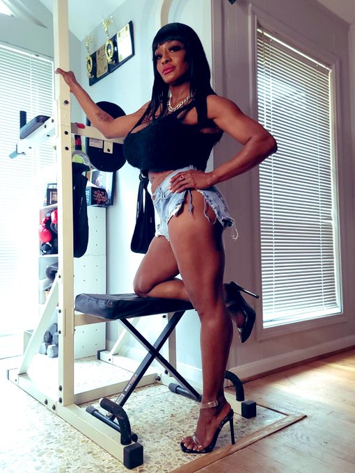 Muscle and Curves 💪🏿💪🏿💪🏿💪🏿💪🏿https://t.co/sWvjUL3Ho0 #ebonygoddess #fitness #2000cc #dominatrix #AustinTx<a href="/tag/fitness"class="tags"><span>#fitness</span></a><a href="/tag/spring"class="tags"><span>#spring</span></a><a href="/tag/dominatrix"class="tags"><span>#dominatrix</span></a><a href="/tag/ebonygoddess"class="tags"><span>#ebonygoddess</span></a><a href="/tag/austintx"class="tags"><span>#austintx</span></a>