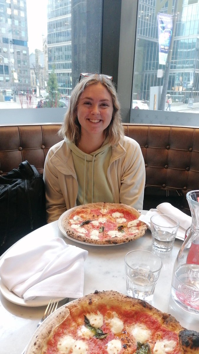 Bhí Muireann ó <a href="/GaeilgeHalifax/">Gaeilge Halifax</a> linn i dTorontó inné ☘️❤️

Tá deireadh tagtha le ranganna Gaeilge na bliana in Halifax agus beidh na cinn dheireanacha i dTorontó ar siúl inniu... cá ndeachaigh an bhliain?! 

#Gaeilge #TrasnaNadTonnta