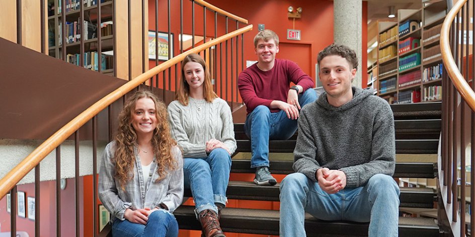 When three Heidelberg students realized the passion they had for mentoring their little siblings, they decided to spread that love and leadership by starting their own mentorship program for middle school students in Tiffin’s “Tomorrow’s Leaders HEI.”
heidelberg.edu/news/2023/life…