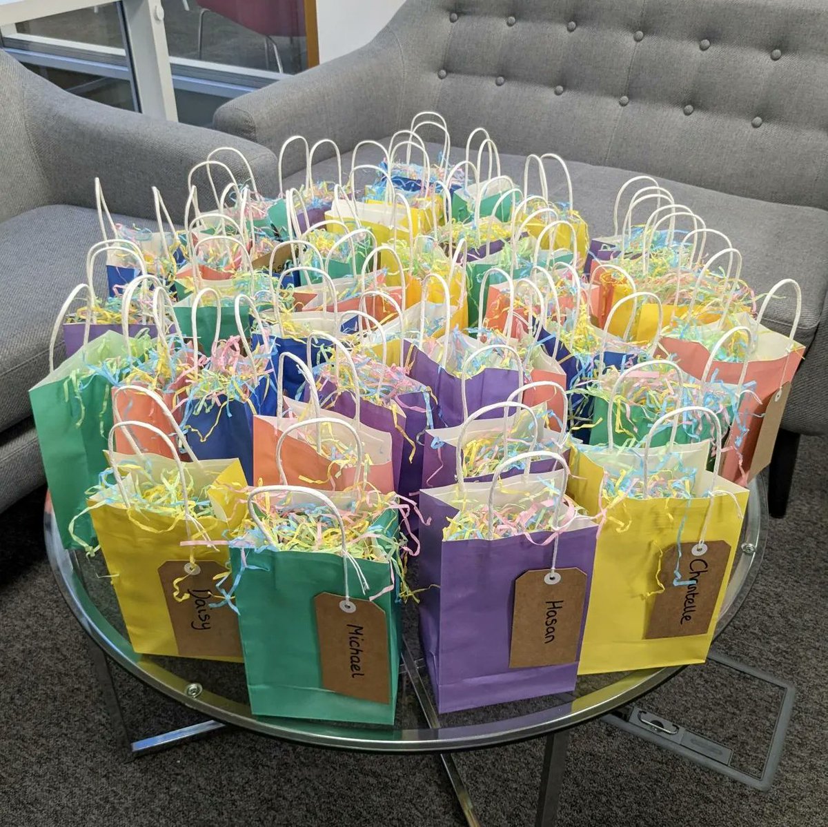 tapcxm's tweet image. Chocolate might be the star of the show, but Easter is also a time for new beginnings and fresh starts. 🌷🥚🐇 At TAP, we&apos;re passionate about pushing boundaries and finding innovative solutions. And, we&apos;re definitely not ones to pass up some treats!

#TechConsultancy