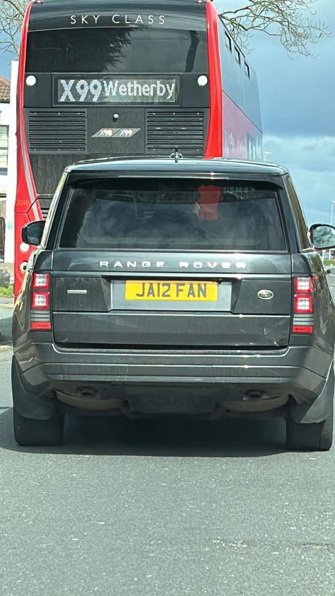 JAIz FAN was spotted today near Leeds… @Jai_McDowall