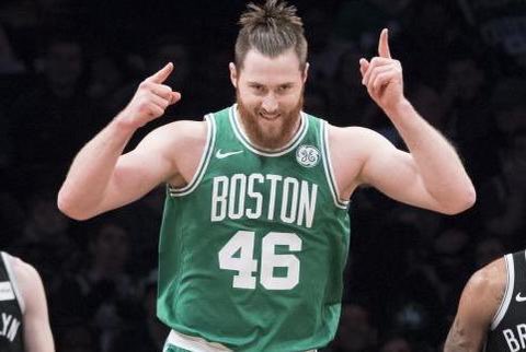 Unofficial Aron Baynes Fan Club tweet media