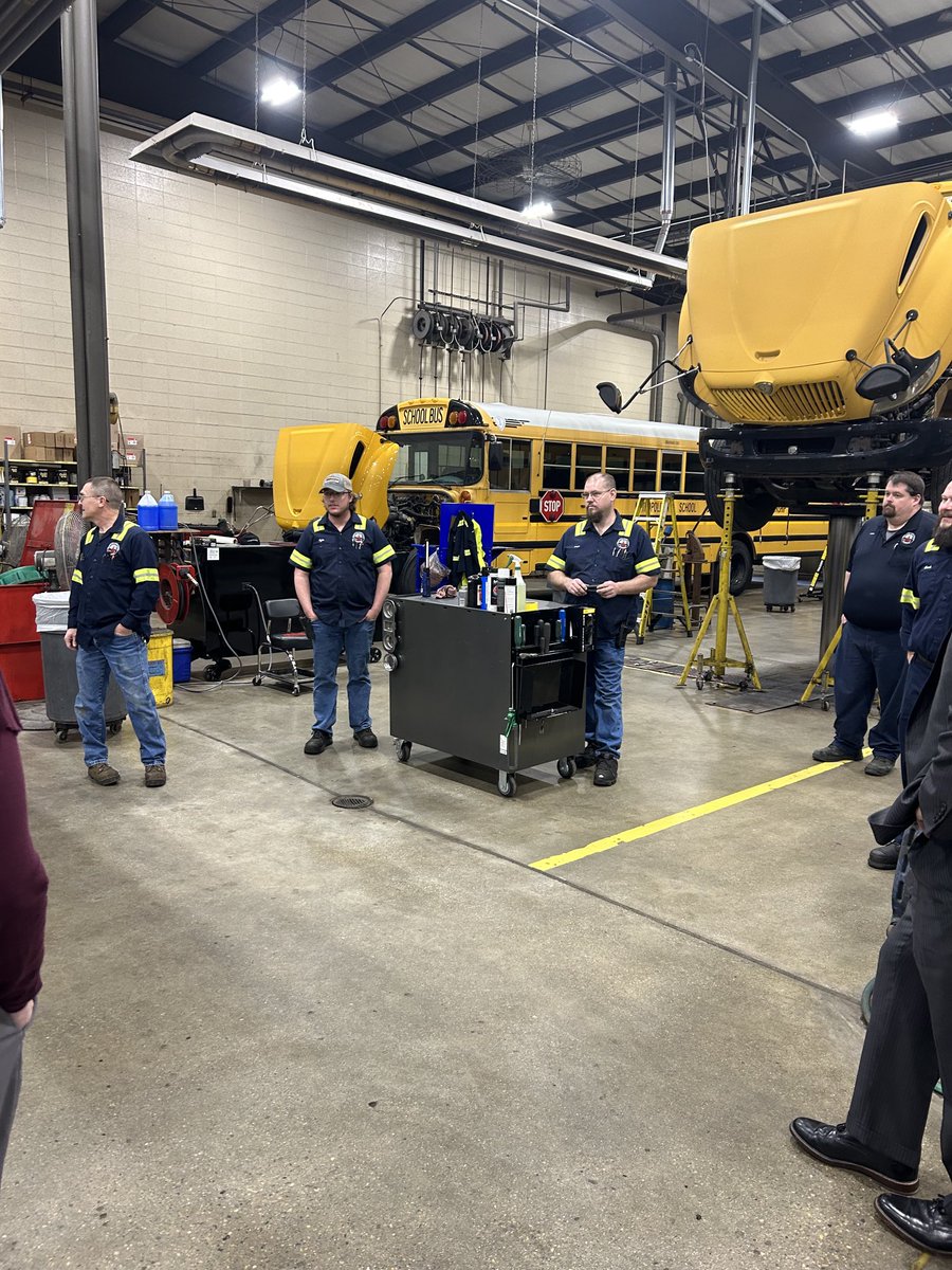 Dr. Shenia Suggs (@shesuggs) on Twitter photo Our <a href="/WayneTwpSchools/">We Are Wayne</a> Transportation mechanics are amazing! <a href="/jmpetrisin/">janet m petrisin</a> <a href="/WayneTwpSuper/">Dr. Jeff Butts</a> #wearewayne Our <a href="/WayneTwpSchools/">We Are Wayne</a> Transportation mechanics are amazing! <a href="/jmpetrisin/">janet m petrisin</a> <a href="/WayneTwpSuper/">Dr. Jeff Butts</a> #wearewayne