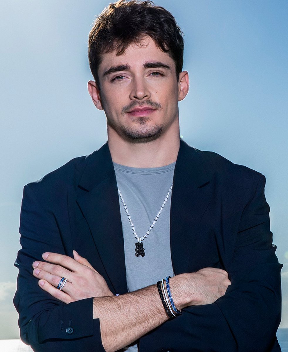 Charles_Leclerc's tweet image. The new « Édition Spéciale » Collection from @apm_monaco is a beauty 🔥 #apmmonaco
