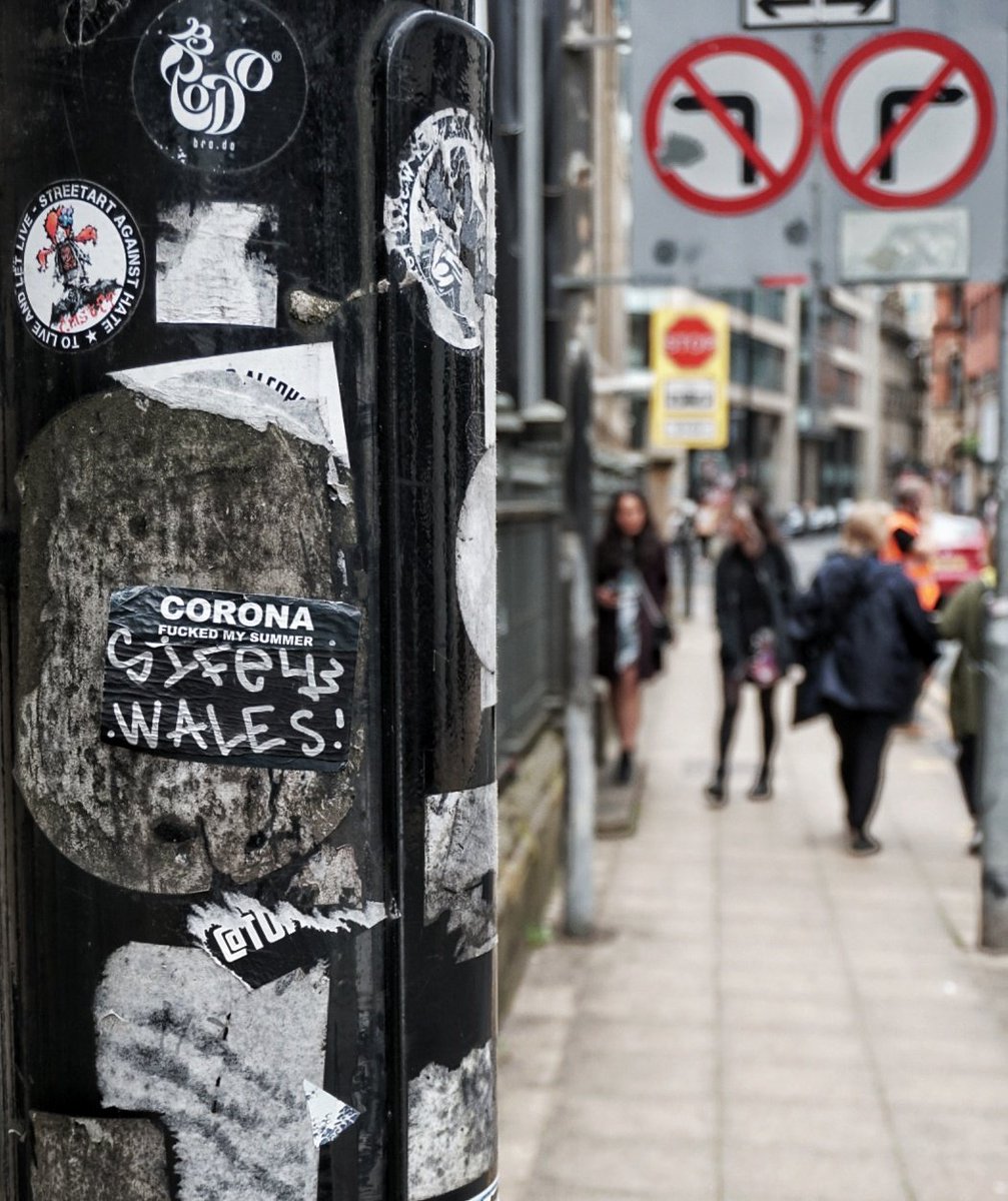 Planetphil168's tweet photo. Sometimes .... you mustn't deviate from Your path ... no matter what !
#noleftturn #norightturn #Citycentre #sonya6300 https://t.co/ixJF1ENvZ4
