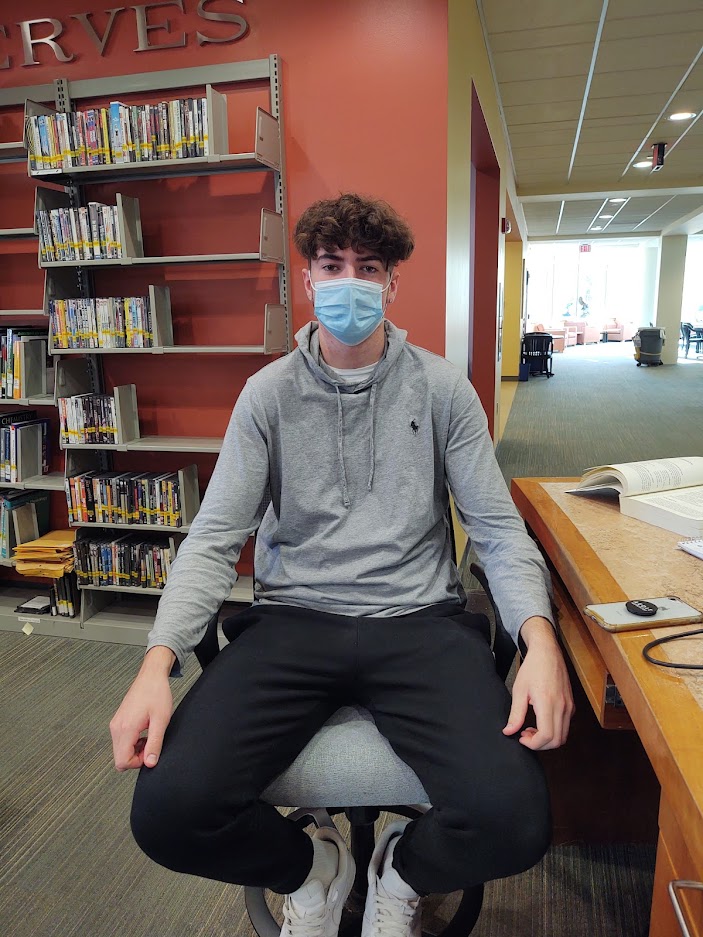 macphaidin_lib's tweet image. We continue to celebrate our student workers during #StudentEmployeeWeek.  We could not have gotten through Covid without our amazing student employees, past and present!  They rocked those face masks!

#WeLoveOurStudentWorkers #LibraryStudentWorkers #MacphaidinLibrary