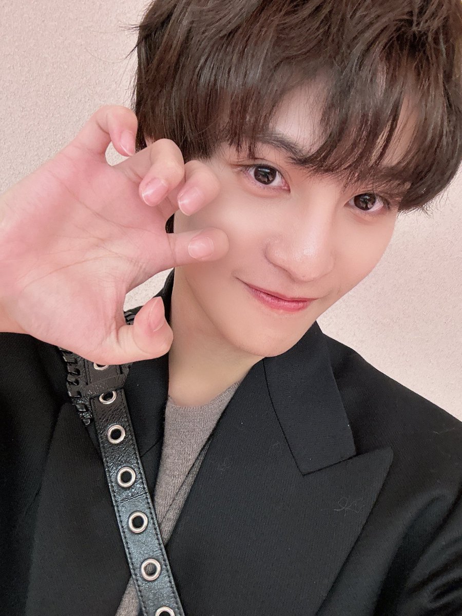 archiveyy's tweet image. 230406 #YANGYANG 🫧

[10:19PM KST]