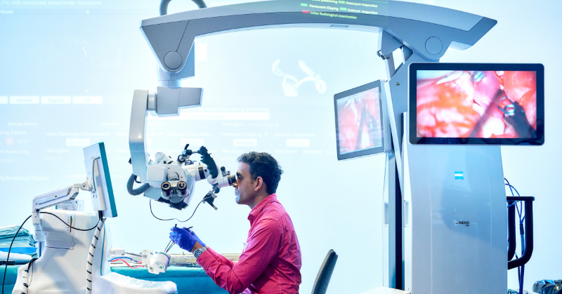 unibern's tweet photo. Am weltweit ersten 4D-#Neurochirurgie-Simulationsworkshop haben europäische Fachpersonen an ihren Operationstechniken gefeilt. Mit realitätsgetr. Modellen sollen ein neuer Ausbildungsstandard etabliert und die #Patientensicherheit erhöht werden. #ARTORG @inselgruppe @SurgeonsLab