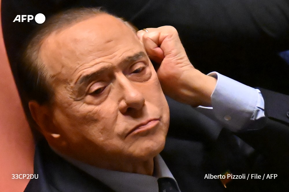 AFP's tweet photo. #BREAKING Italy's former prime minister Silvio Berlusconi has leukaemia: doctors https://t.co/1jmAf7Ux1J
