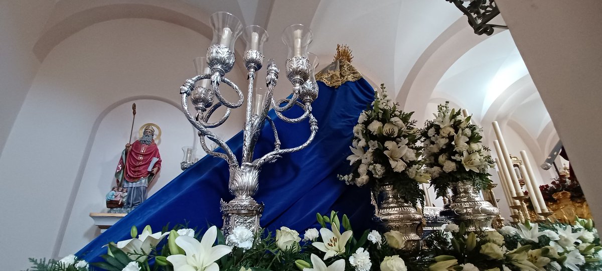 ✝️ JUEVES SANTO ✝️

🔎Detalles en la Estación de Penitencia

El paso de la Virgen de la Amargura estrena peana, el moldurón superior completo, 4 nuevas jarras y llevará dos guardabrisas plateados cedidos por <a href="/Soledad_almeria/">Hermandad Soledad</a> a quien agradecemos su colaboración.

#SemanaSanta2023