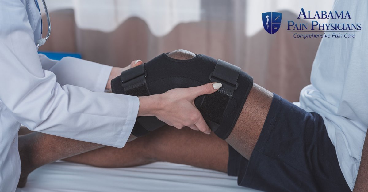 bamapain's tweet photo. Looking for different ways to relieve your pain? We've got you covered with #DurableMedicalEquipment. Follow the link below to fill out our #DME form &amp; a representative will be in touch soon https://t.co/Les520mfy3 #BamaPain #birminghampainmanagement #alabamapainphysicians https://t.co/FvccjEXbFd