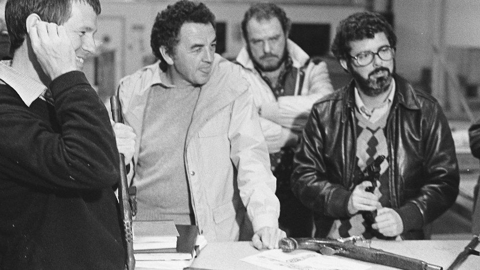 LouisTrapani's tweet image. R.I.P. Norman Reynolds (production designer on Star Wars, Raiders of the Lost Ark, etc.) &amp;gt;&amp;gt; Star Wars: Oscar-winning production designer Norman Reynolds dies - BBC News buff.ly/3KdD8ZX #StarWars #IndianaJones